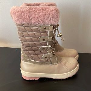 Pink snow boots